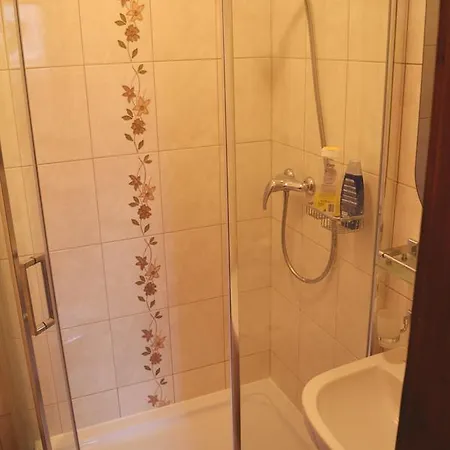 Guest house 